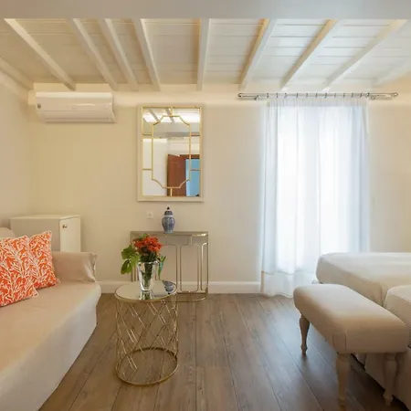 Отель Despotiko Mykonos Town