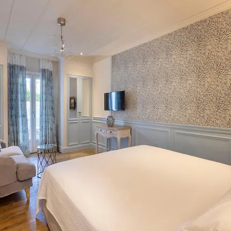 Despotiko Hotel 4*
