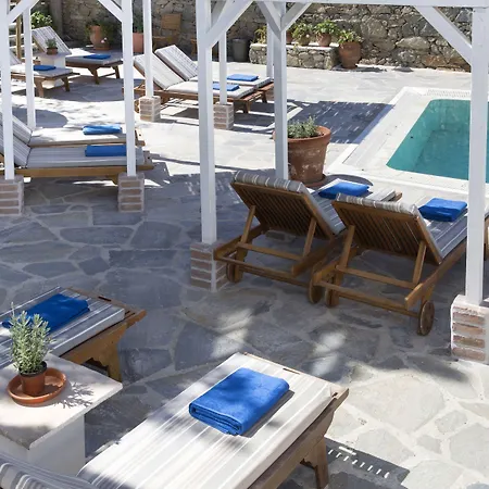 Despotiko Mykonos Town