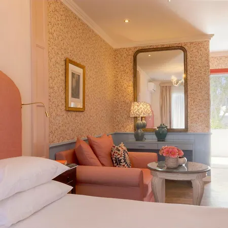 Despotiko Hotel