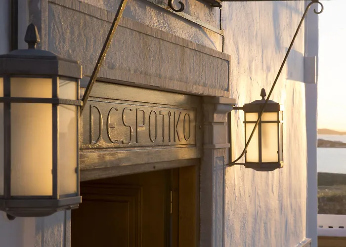 Despotiko 4*